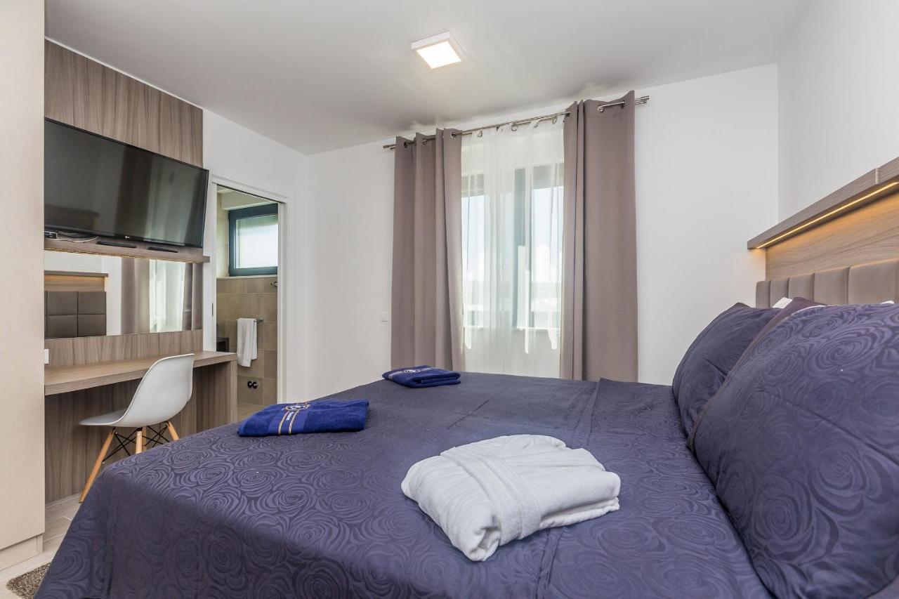 Villa Poseidon Rova By El-Pi Tours Malinska Luaran gambar